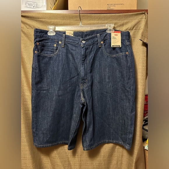 NWT Levi's Men's 469 Loose Straight Denim Shorts Size 38 12” Inseam - Picture 1 of 8